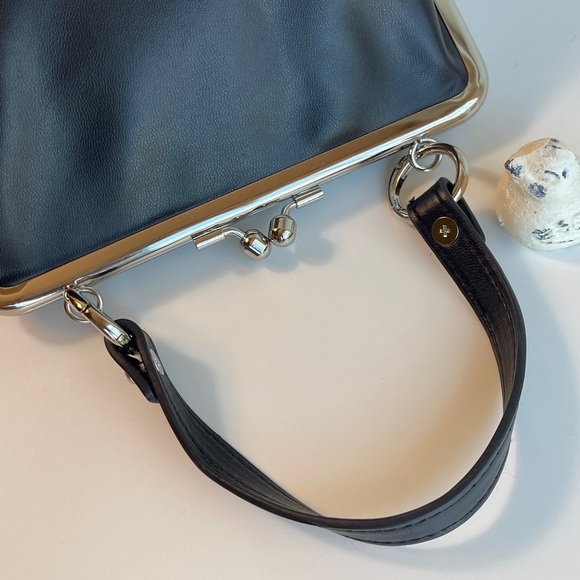 Vivienne Westwood Granny Frame Vegan Leather Handbag - Picture 13 of 17